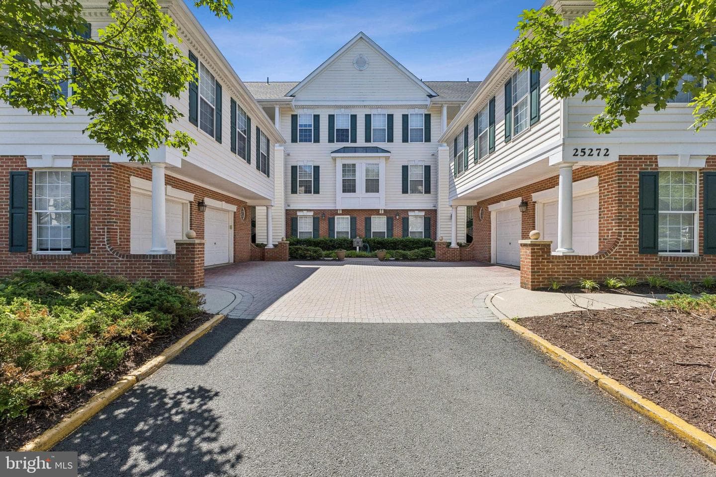 25272 Riffleford Square #104 photo 1