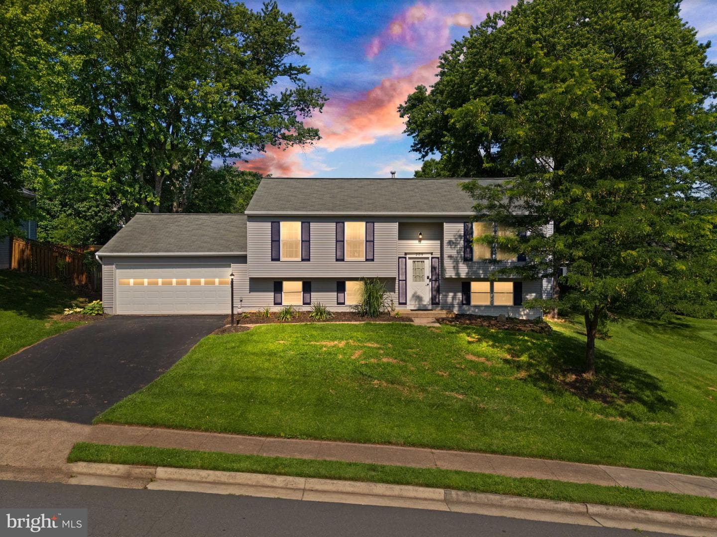 209 Rector Street photo 1