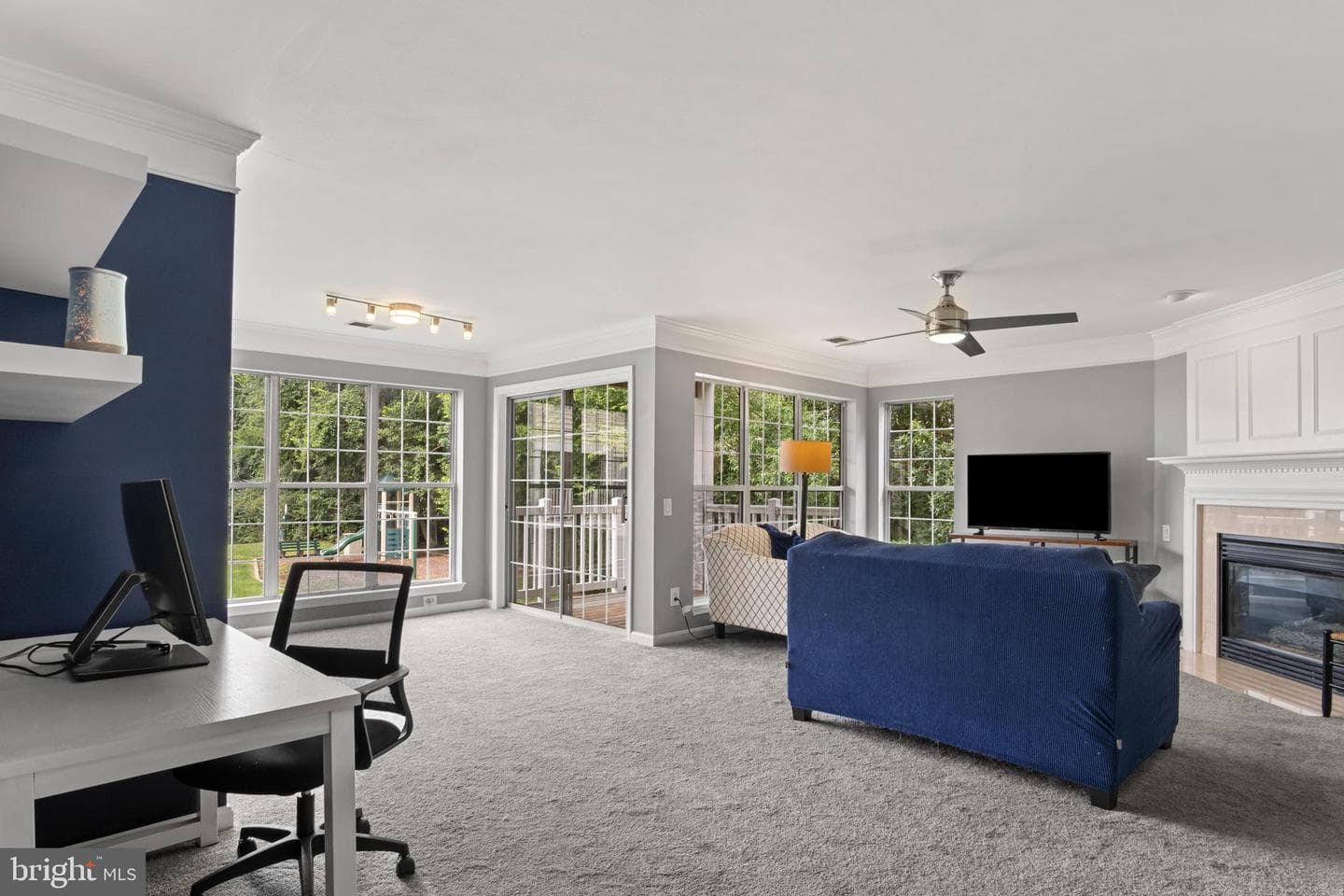 21845 Baldwin Square #201 photo 1