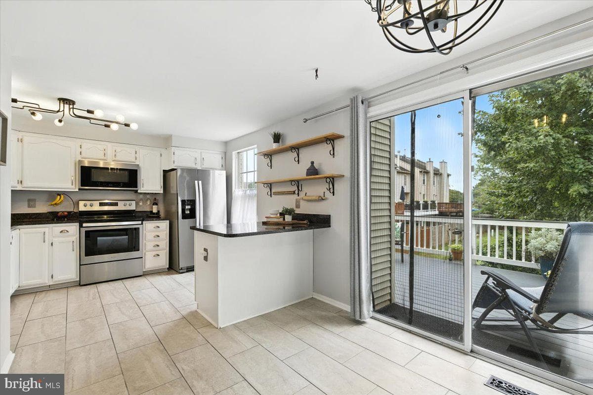 43953 Minthill Terrace photo 1