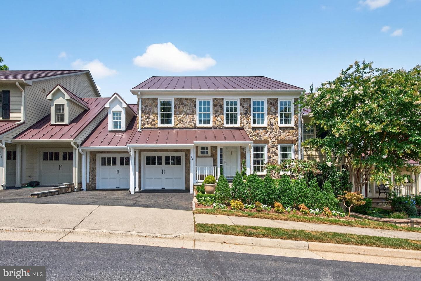 118 N Jay Street photo 1