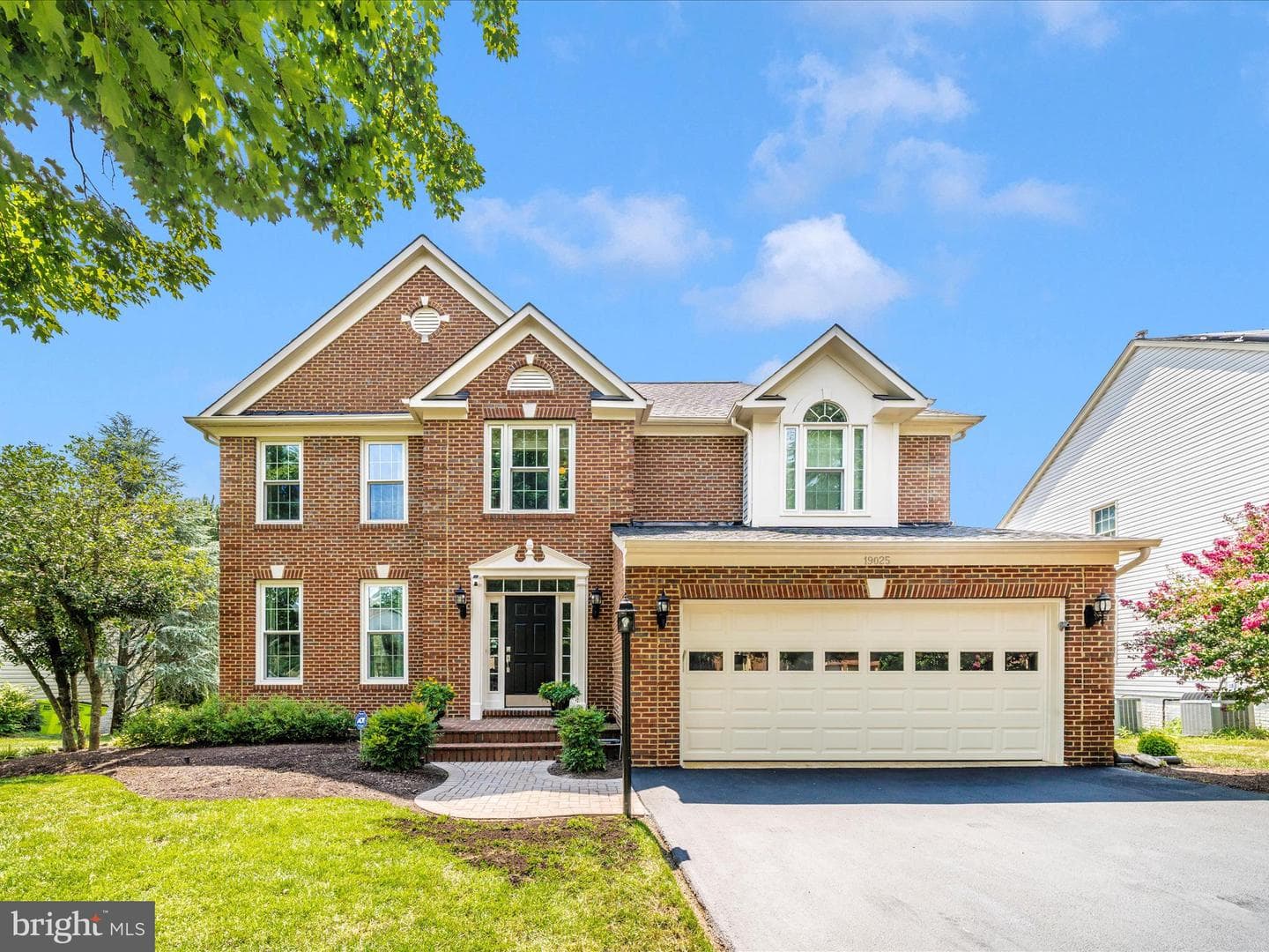 19025 Snowberry Court photo 1