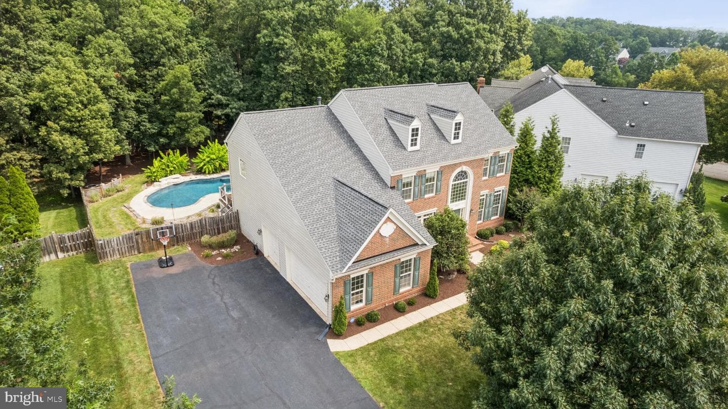 42762 Forest Crest Court photo 1