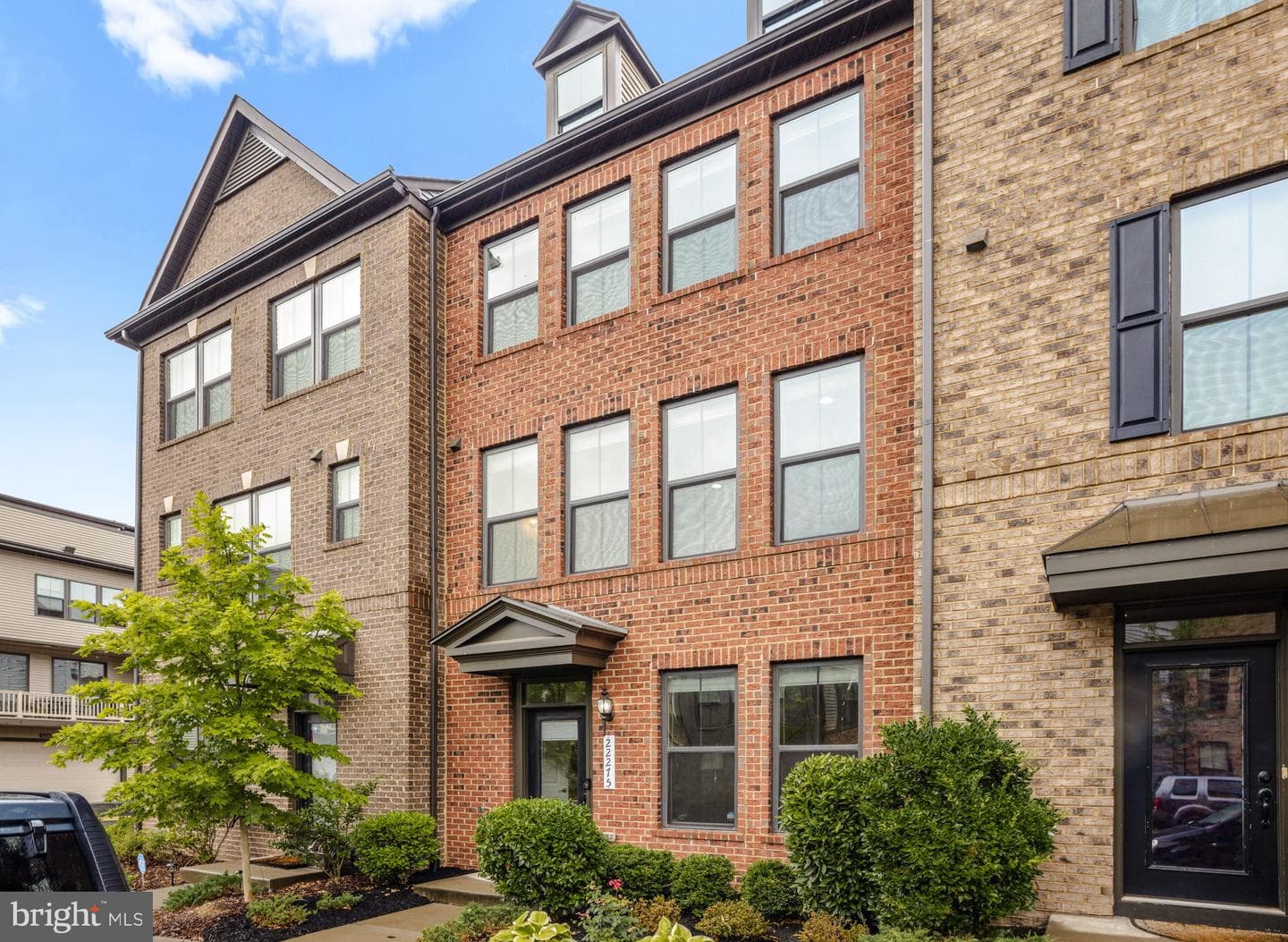 22275 Sims Terrace photo 1