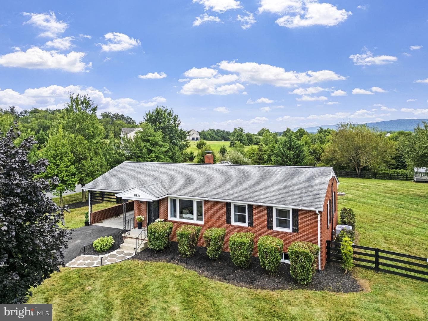 11833 Purcell Road photo 1