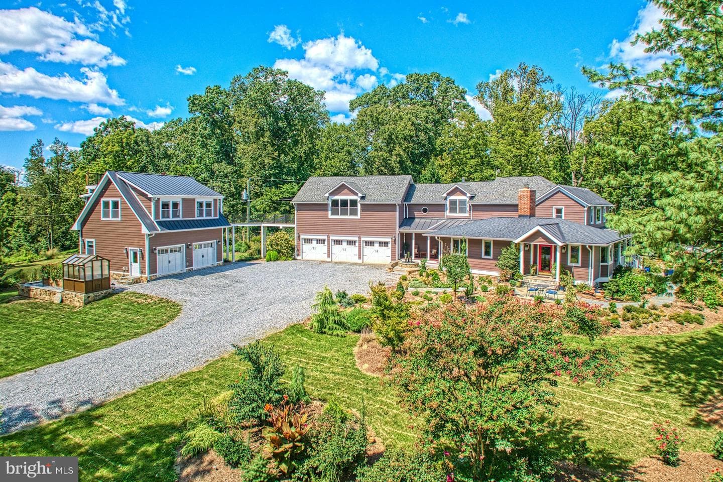16555 Old Waterford Road photo 1