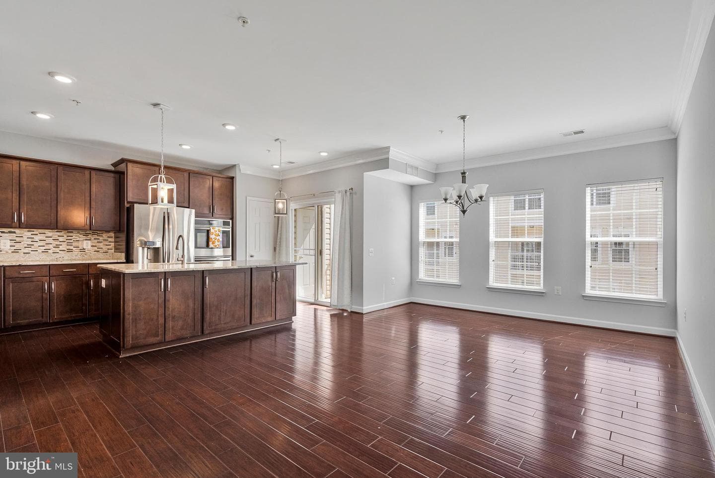 43613 Helmsdale Terrace photo 1