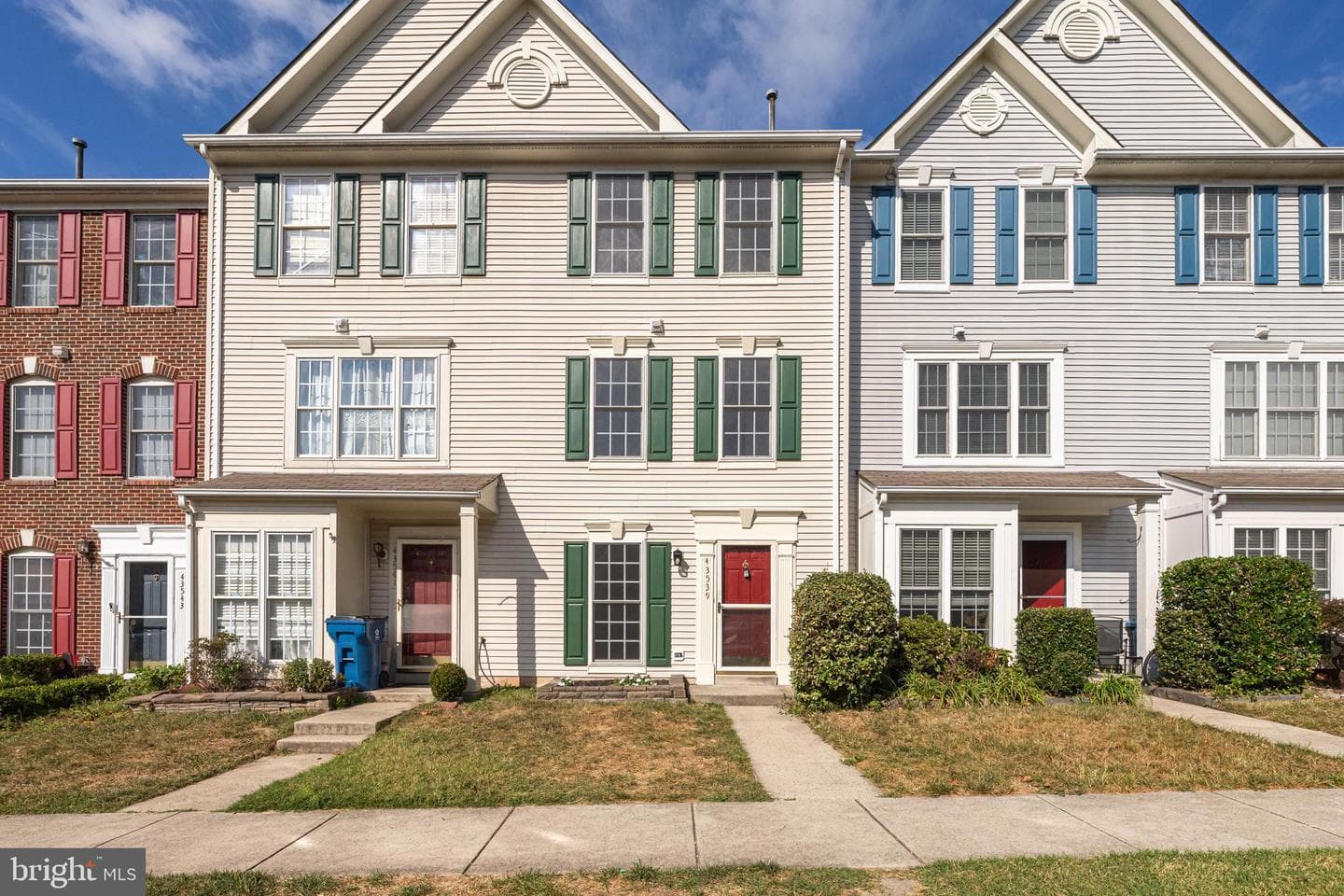 43539 Kiplington Square photo 1