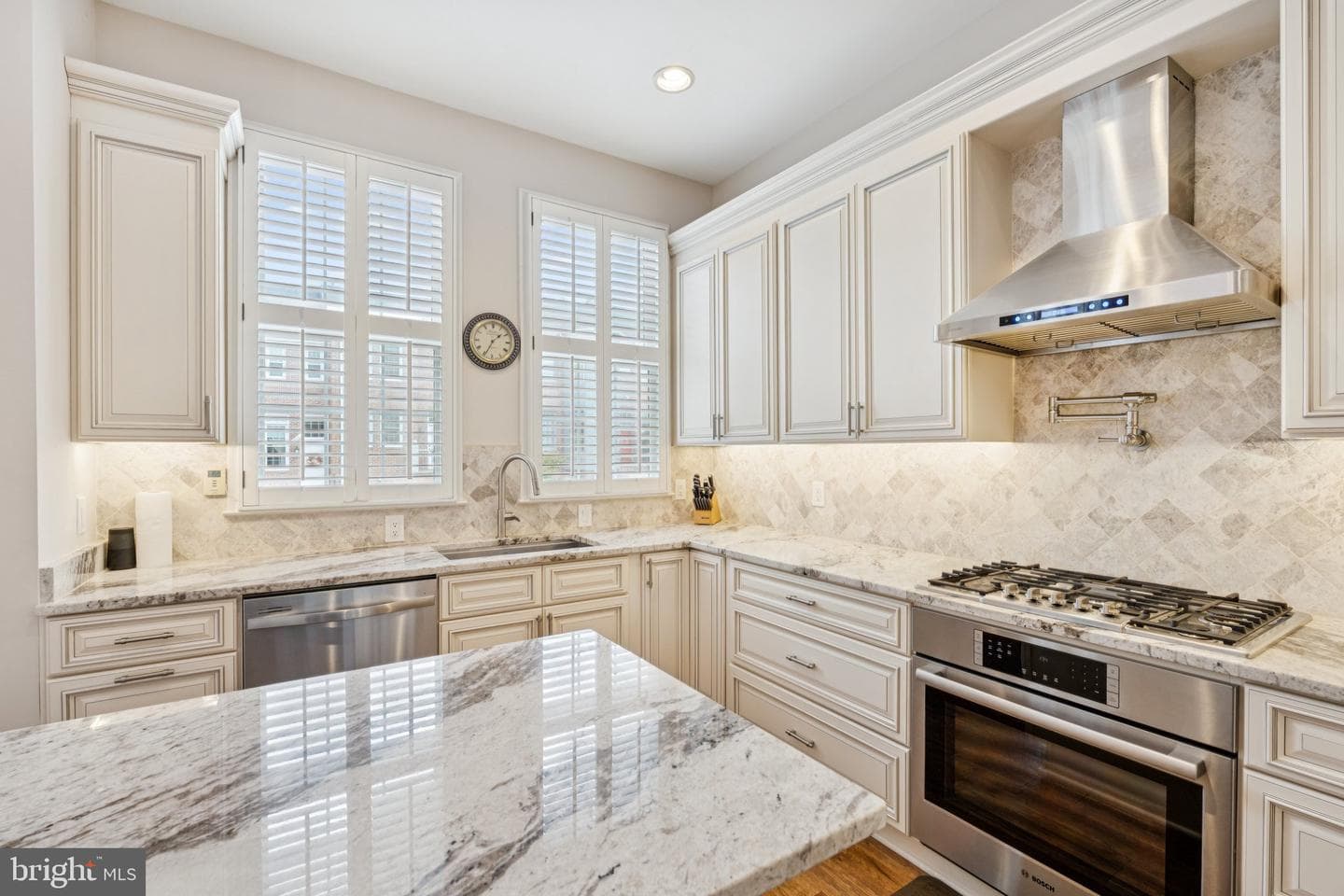 20655 Sound Terrace photo 1