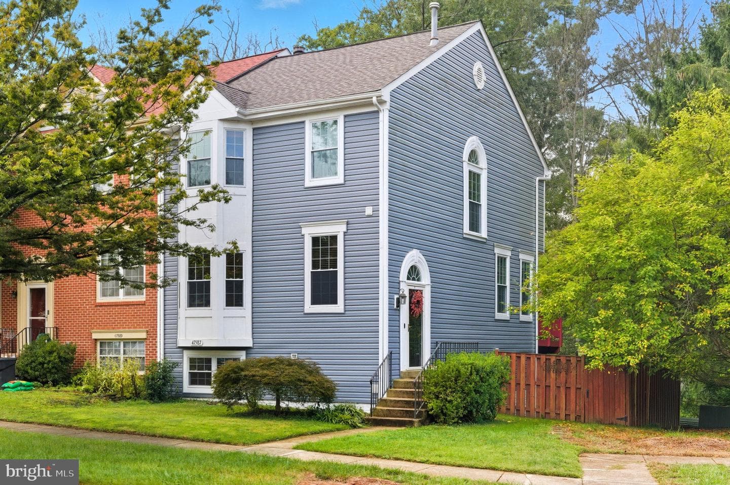 47587 Comer Square photo 1