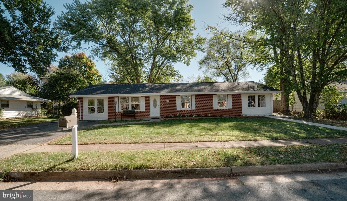 312 E Gordon Street photo 1