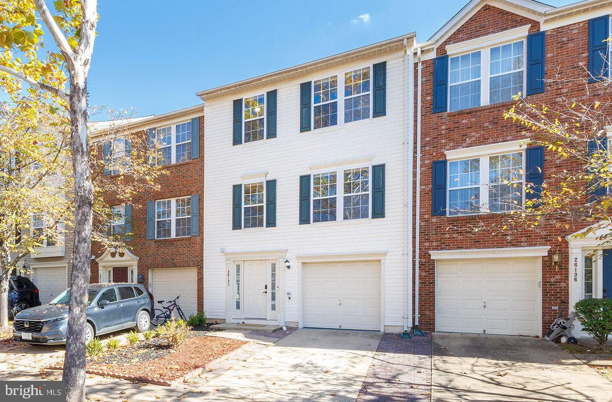 26134 Lands End Drive photo 1