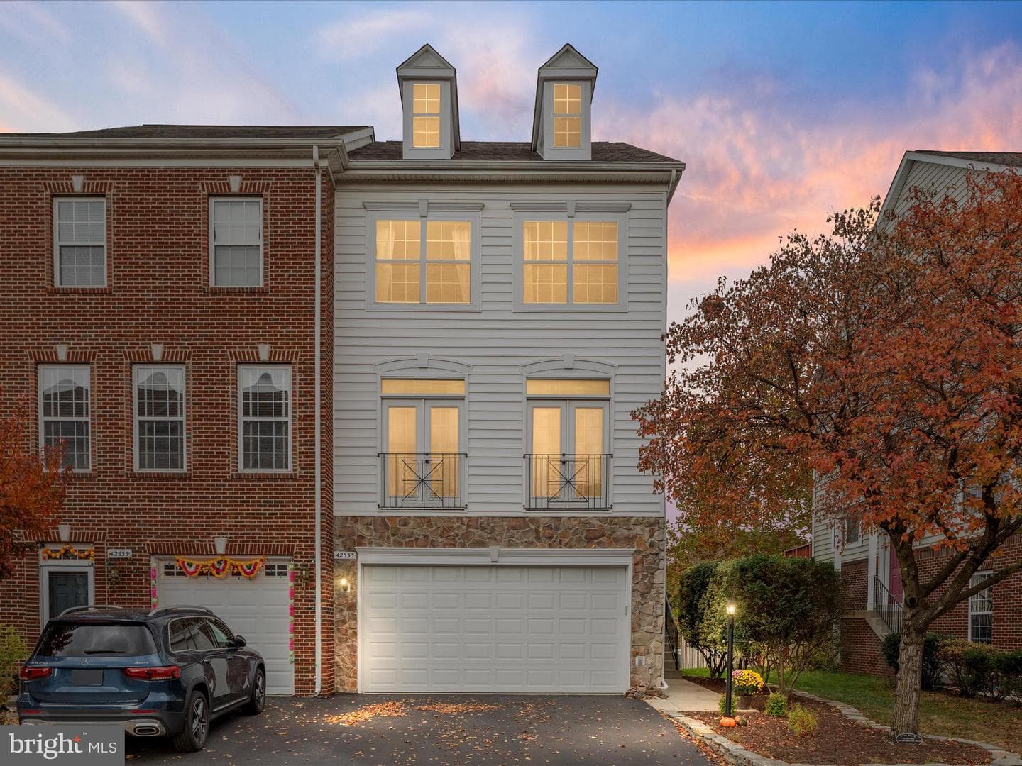 42533 Magellan Square photo 1