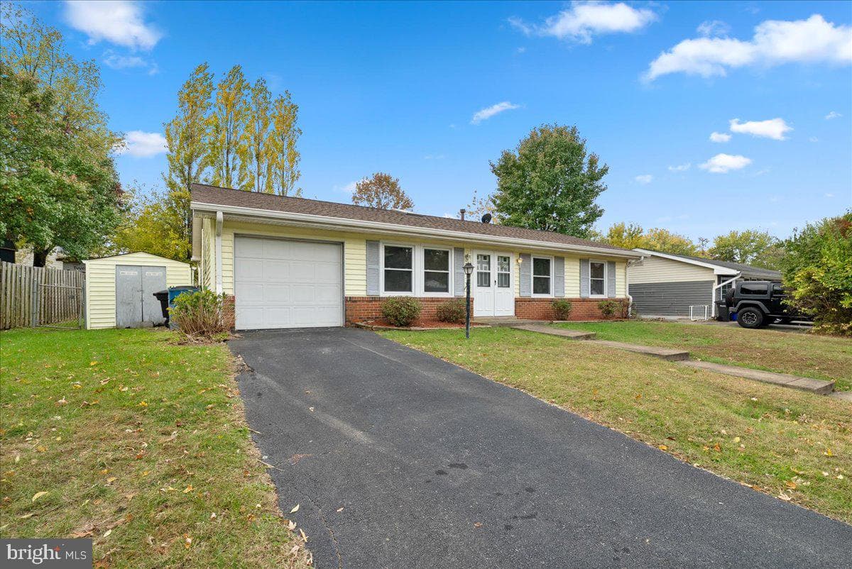 314 E Staunton Avenue E photo 1
