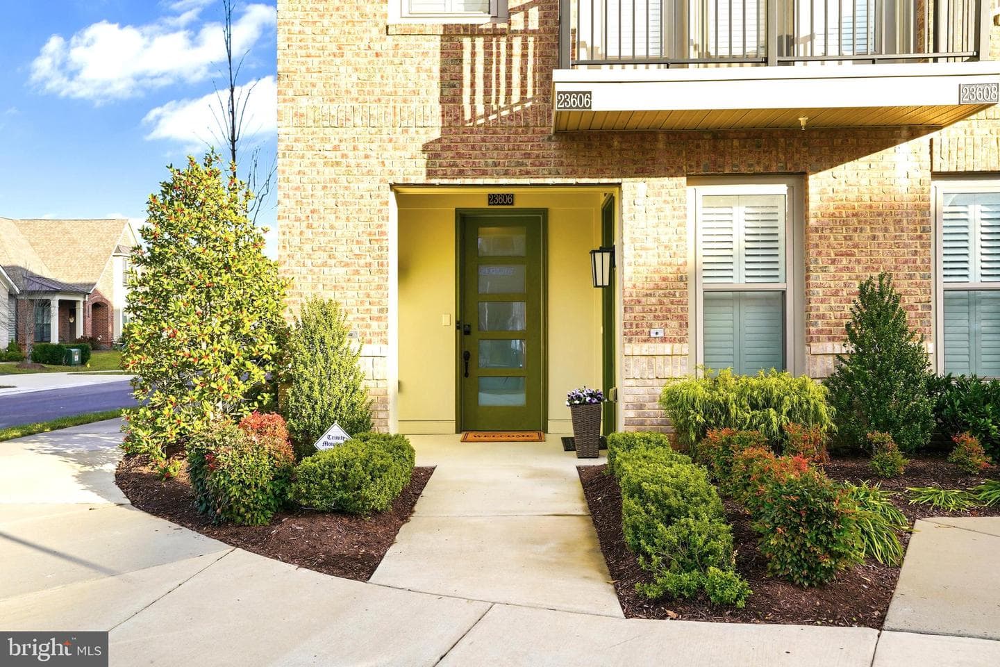 23606 Havelock Walk Terrace photo 1