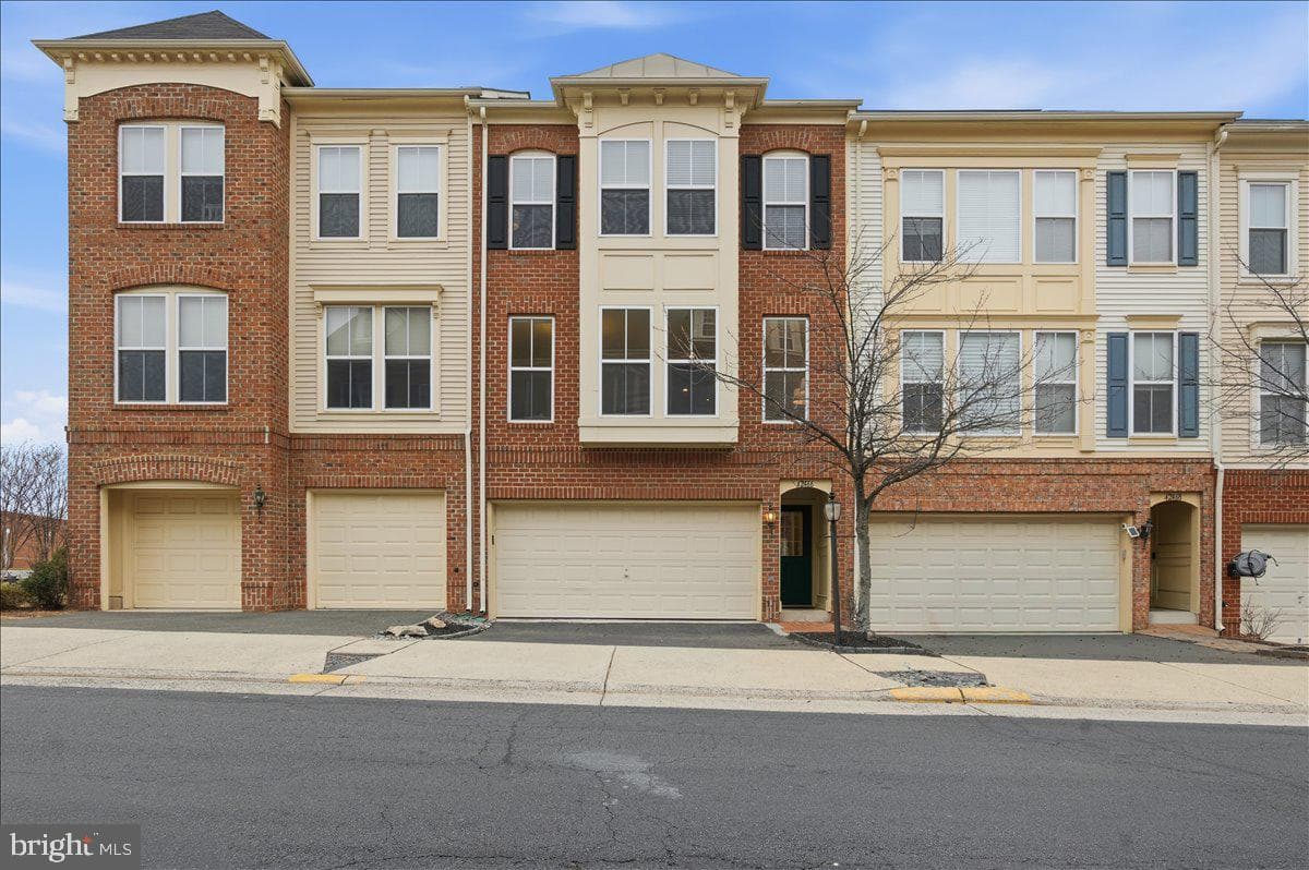 42466 Regal Wood Drive photo 1