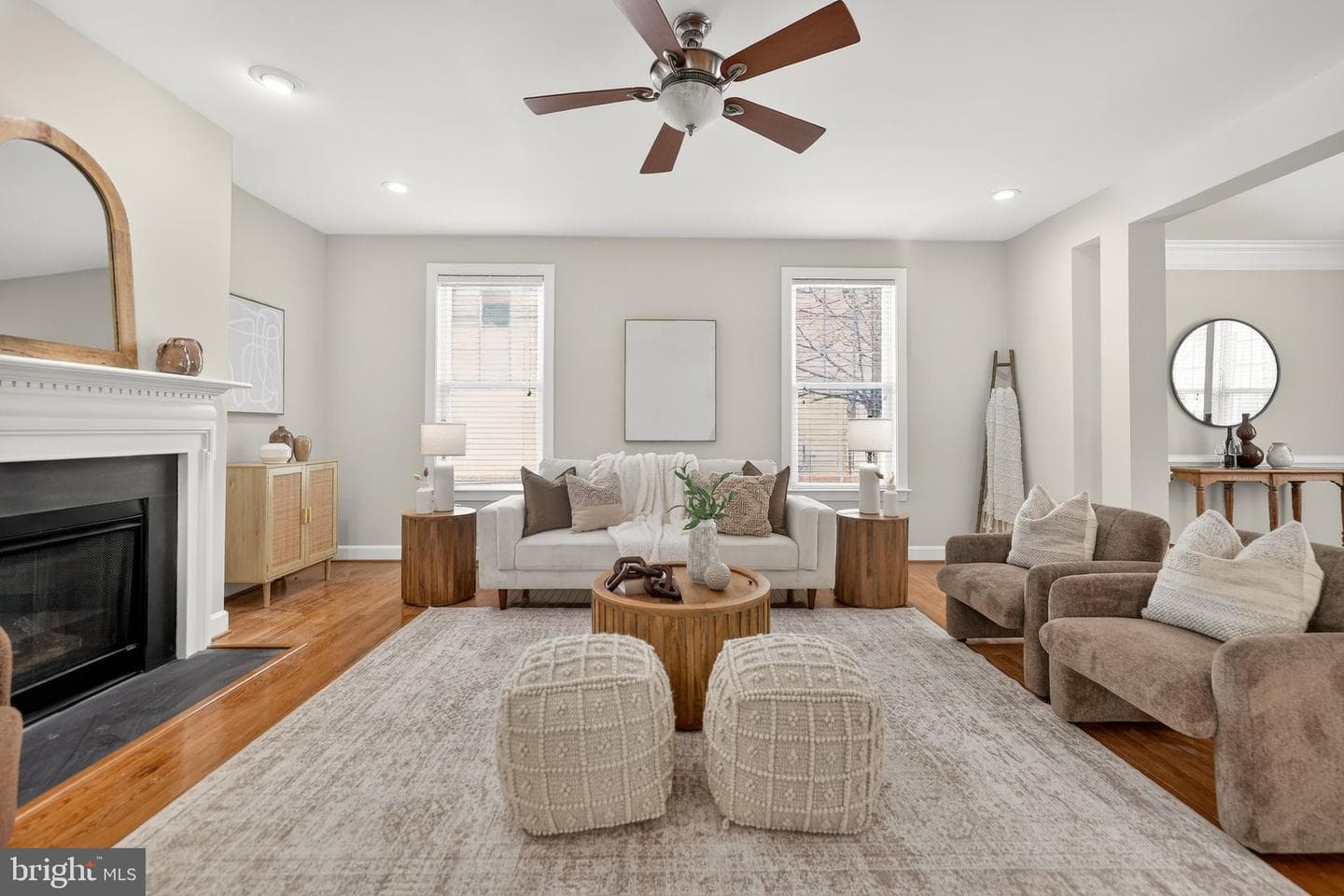23106 Bronstein Lane photo 1