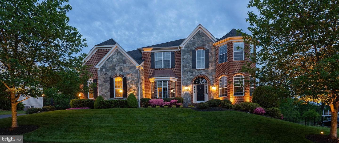 25604 Twelve Cedars Court photo 1