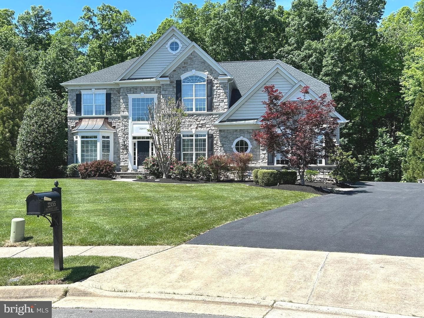 22455 Pine Ridge Court photo 1