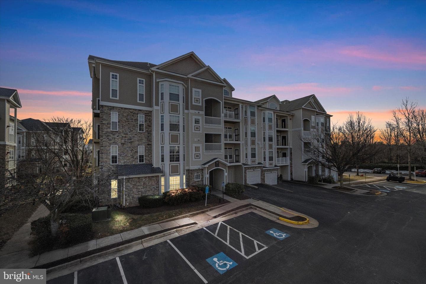 506 Sunset View Terrace SE #101 photo 1