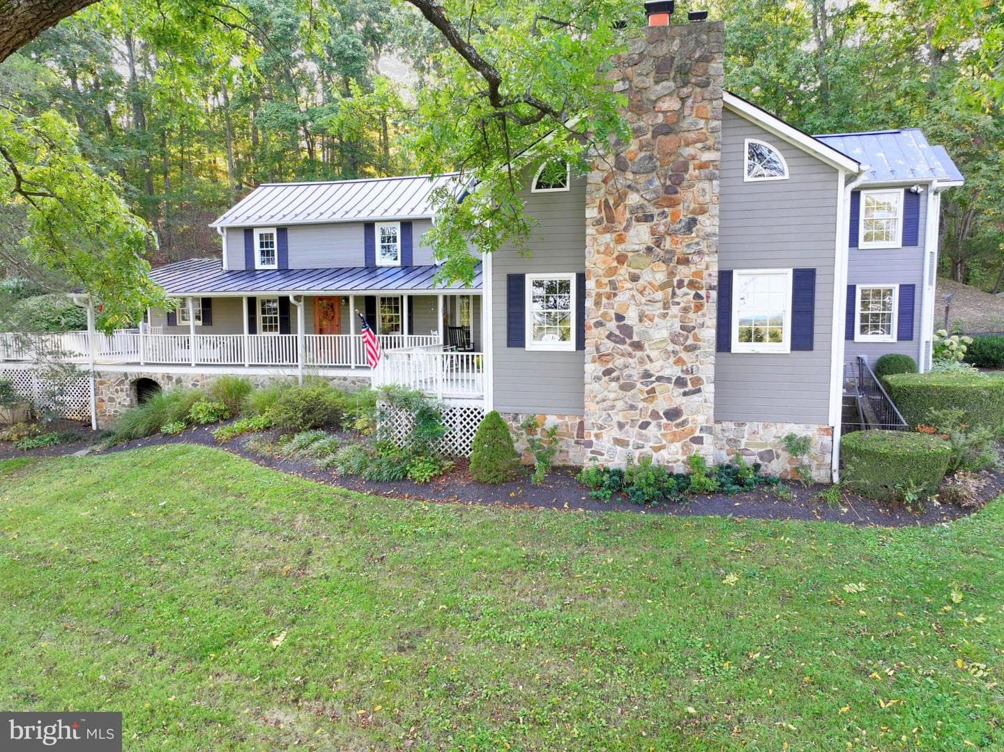 21539 Oatlands Road photo 1