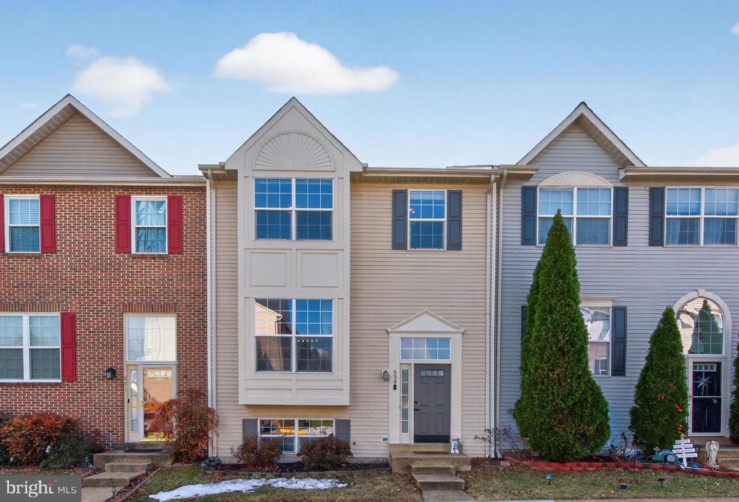539 Tuliptree Square NE photo 1