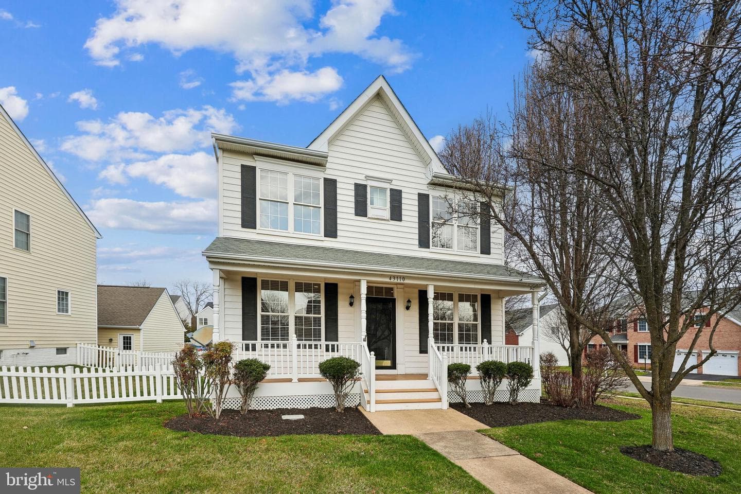 43110 Barons Street photo 1