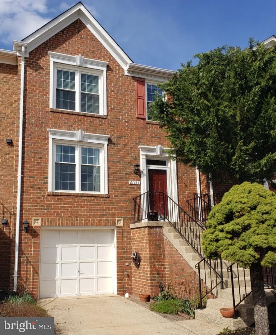 21134 Dray Terrace photo 1