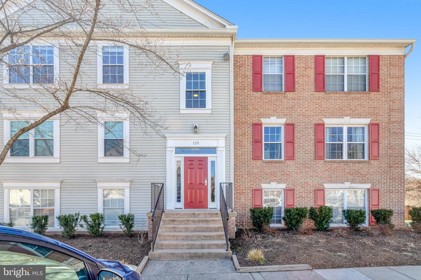 125 Fort Evans Road SE #d photo 1