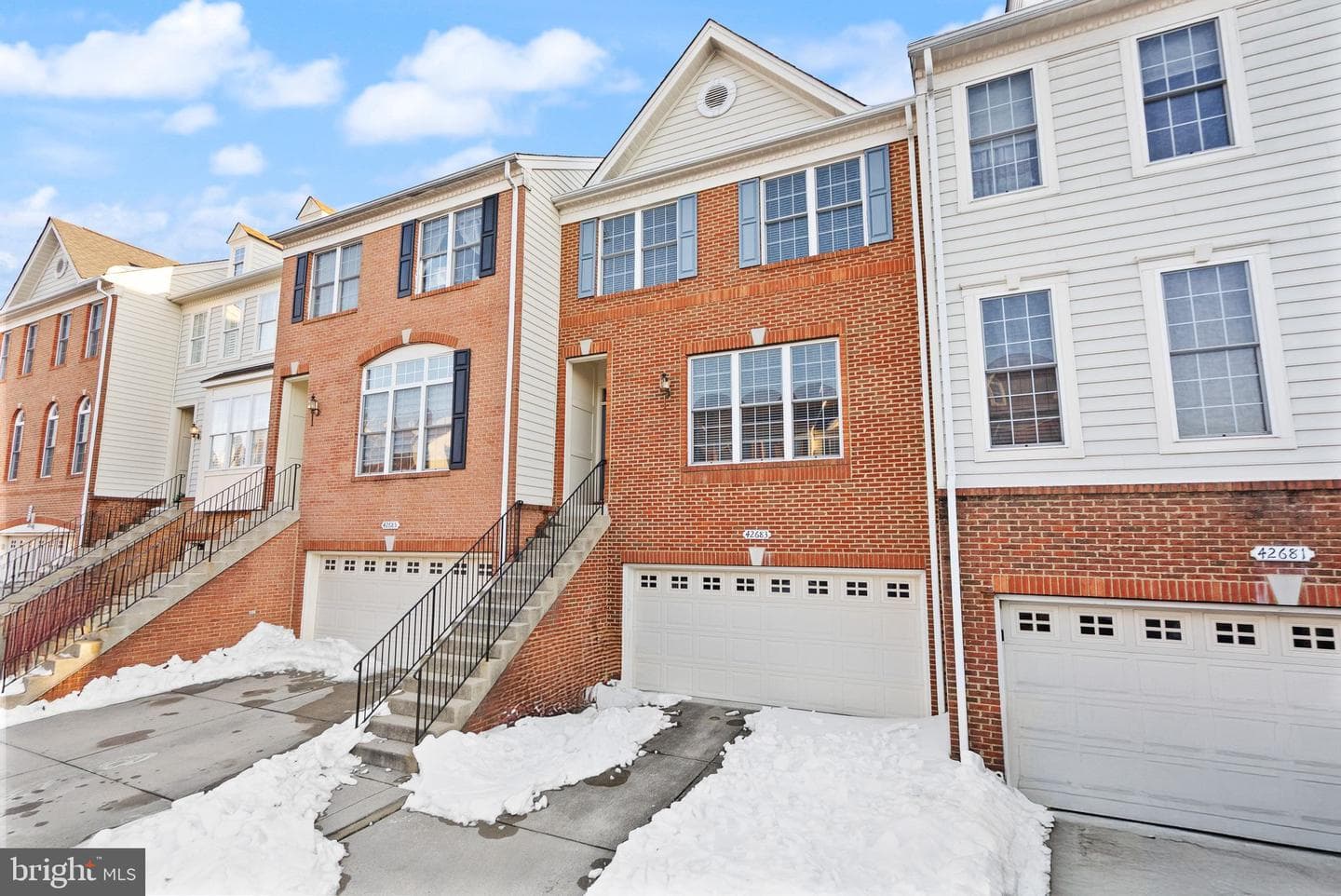 42683 Sandman Terrace photo 1