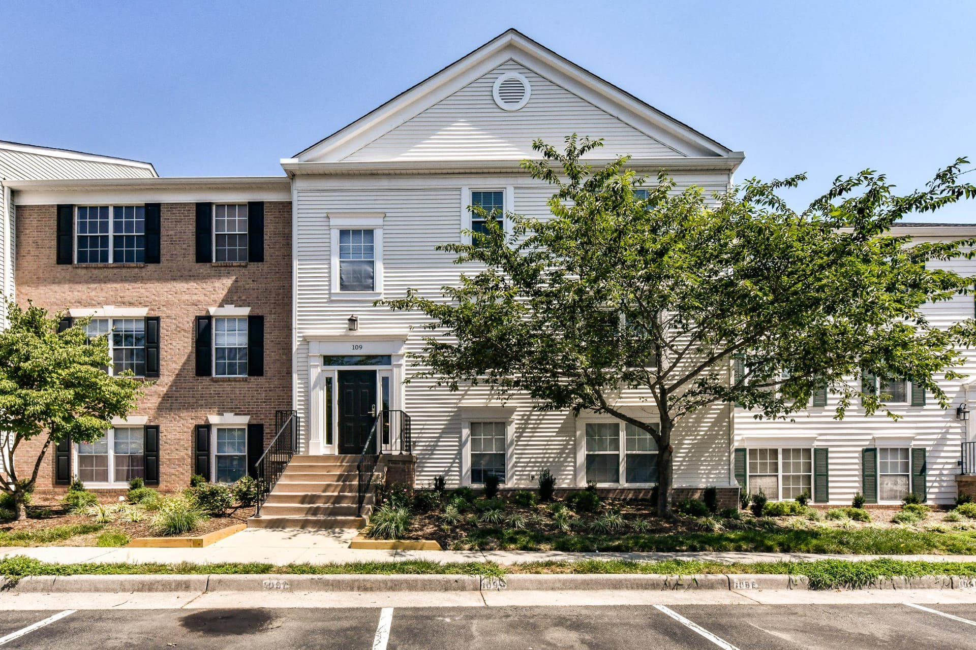 109 Prosperity Avenue SE #f photo 1