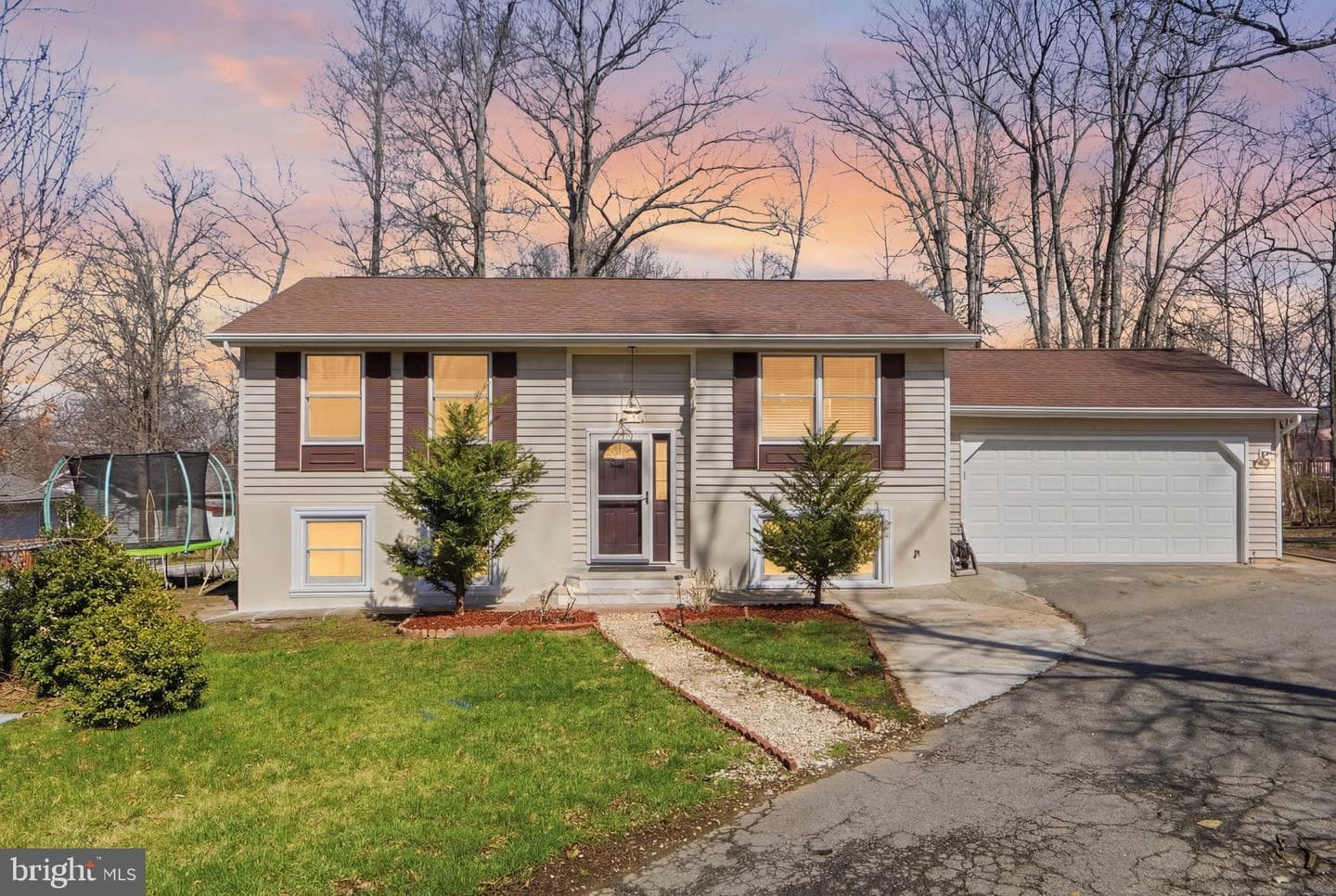 557 Rockbridge Drive SE photo 1