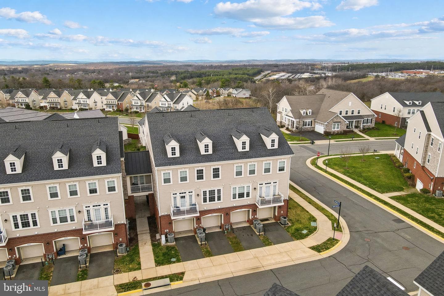 42553 Sunset Ridge Square