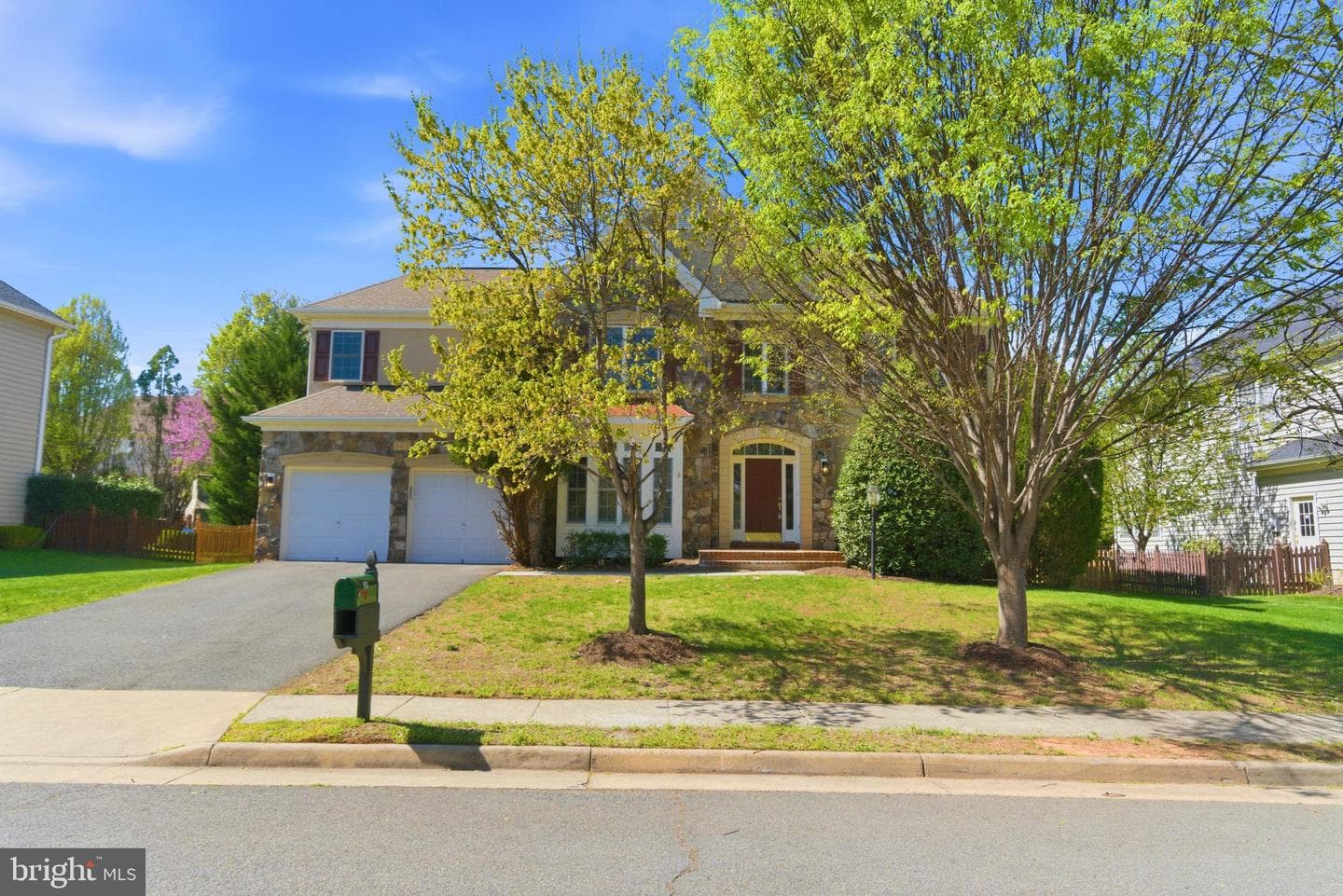 903 Tinsman Drive NE