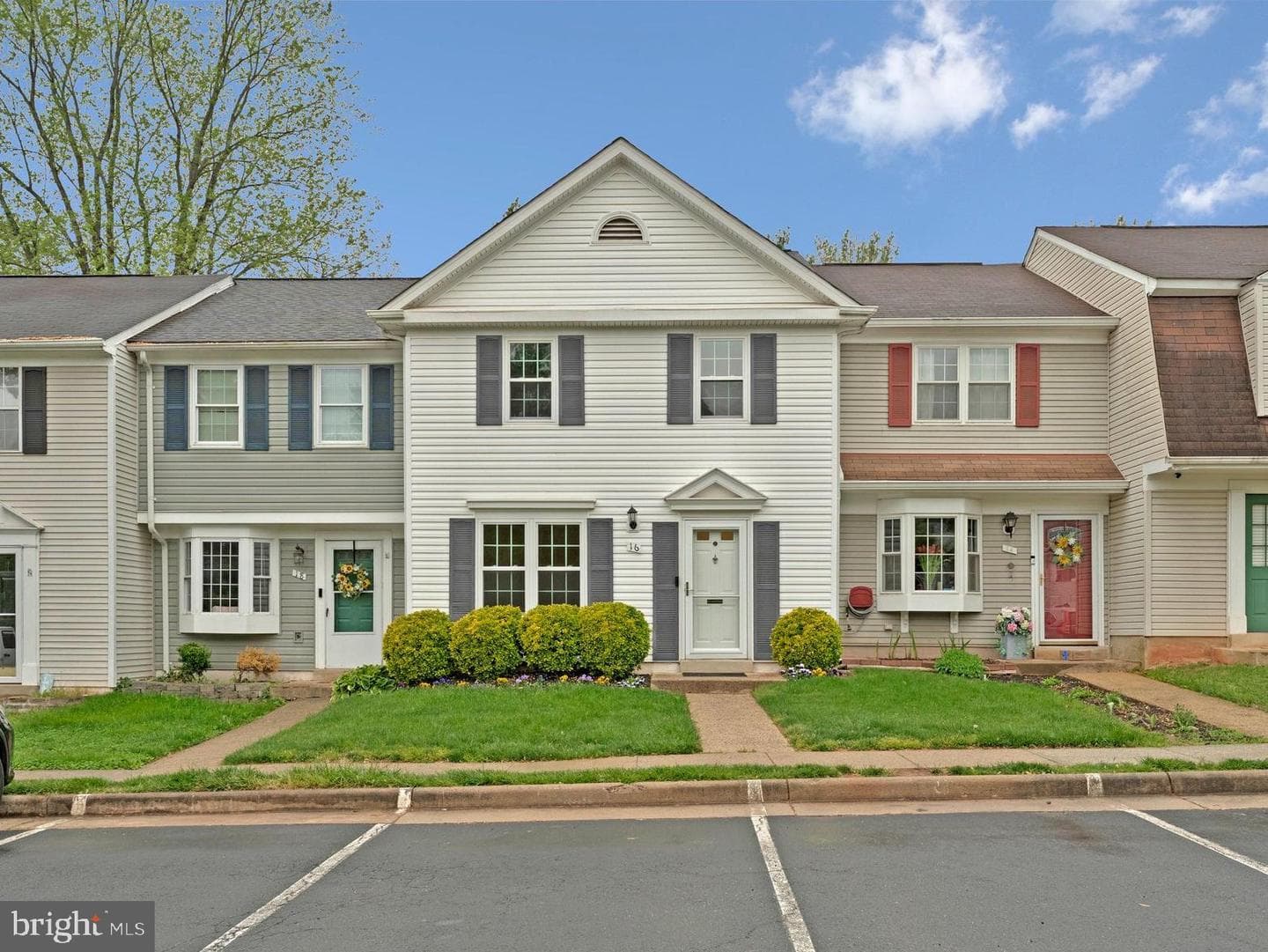 16 Dulany Court