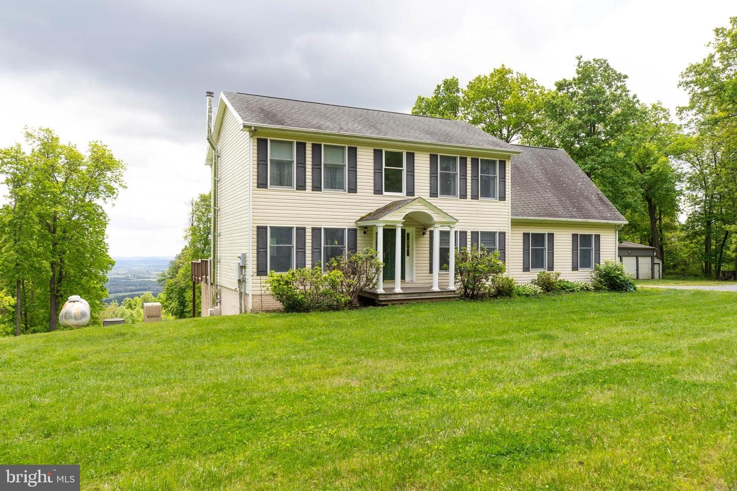 20711 Blueridge Mountain Road photo 1