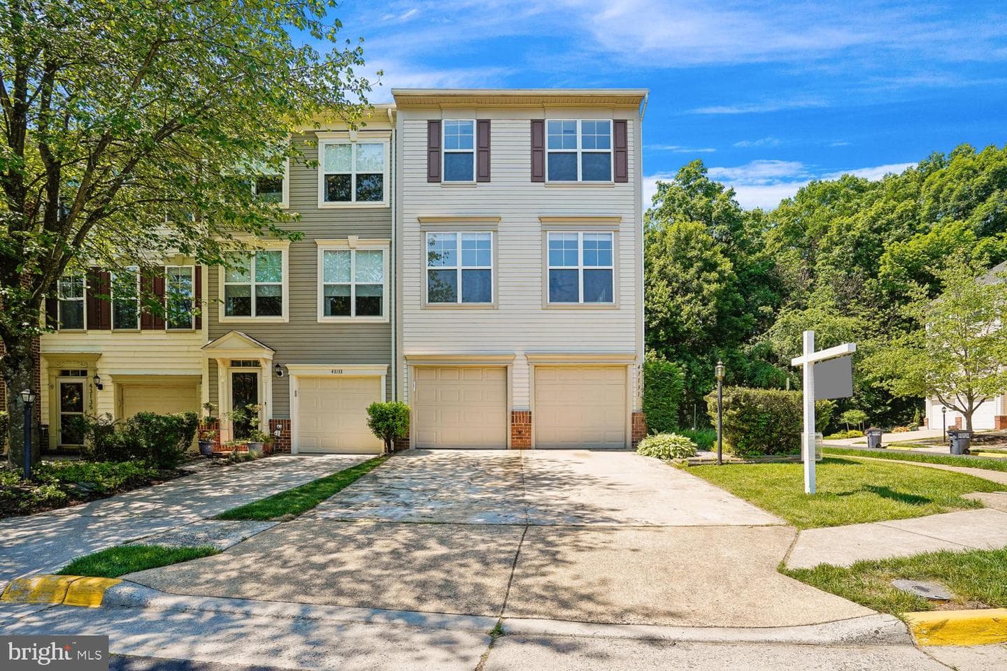 43131 Huntsman Square