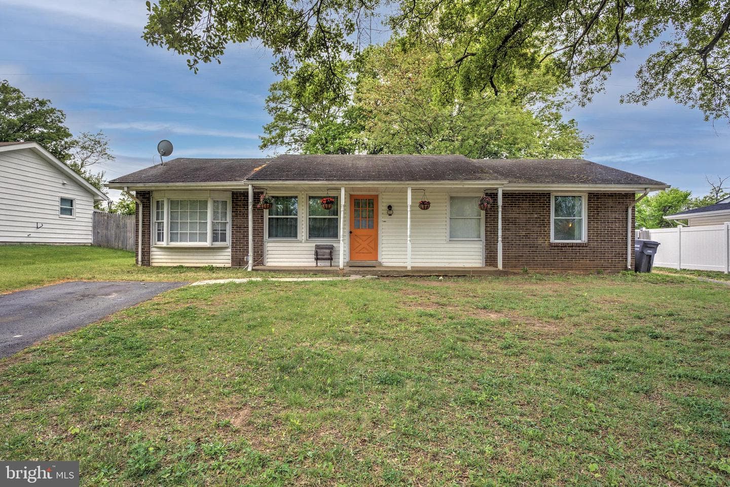 402 Williamsburg Road