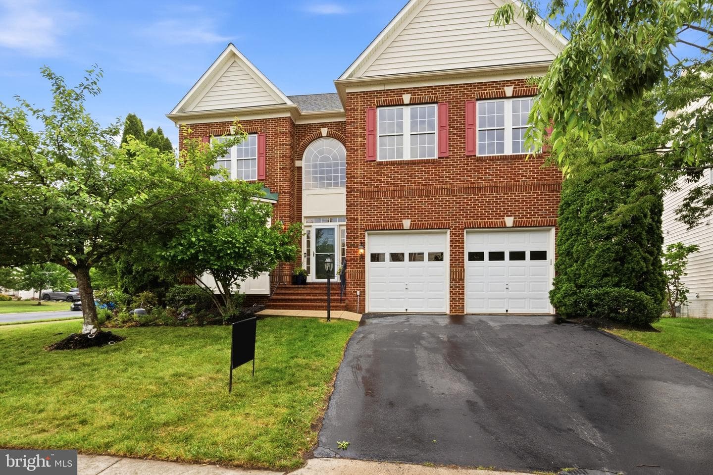 42115 Pepperbush Place