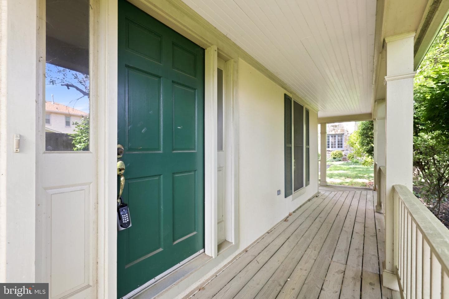 4 Linden Hill Way SW