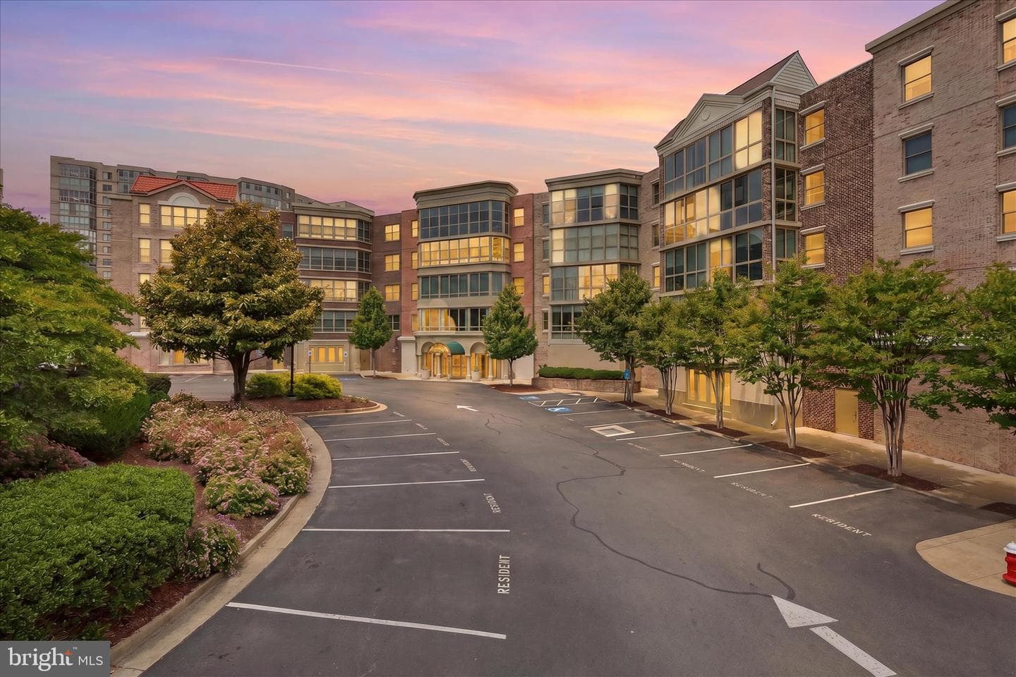 19350 Magnolia Grove Square #201