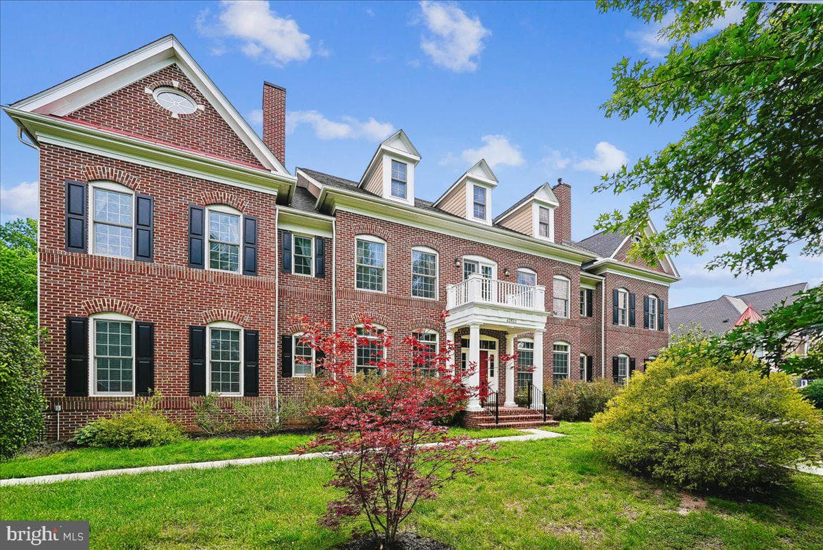 42623 Trappe Rock Court, Ashburn