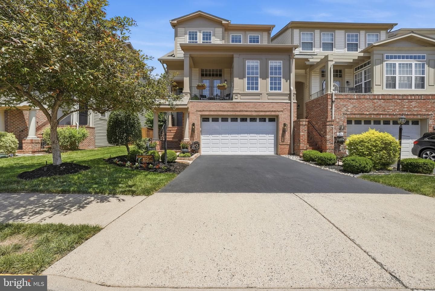 43264 Sunderleigh Square