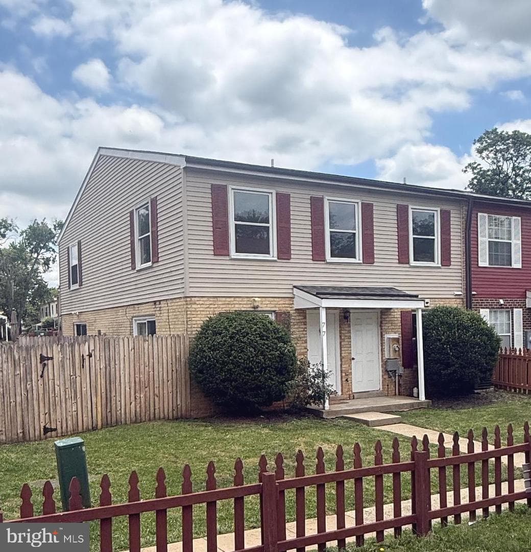 77 Hancock Place NE