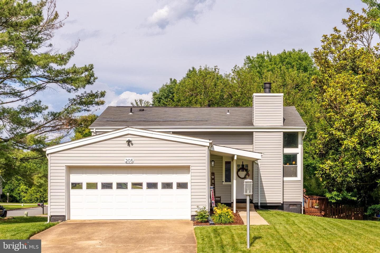205 Magnolia Court