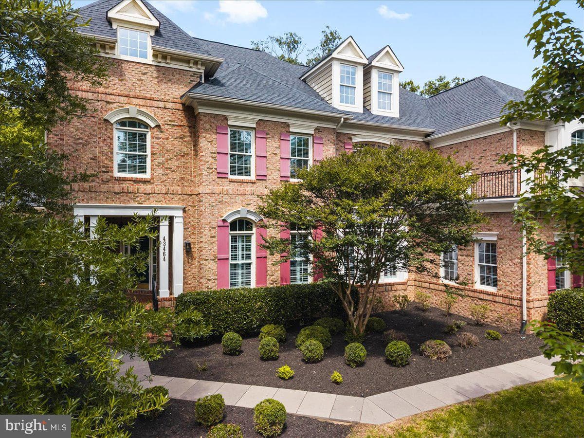 43464 Calphams Mill Ct, Leesburg