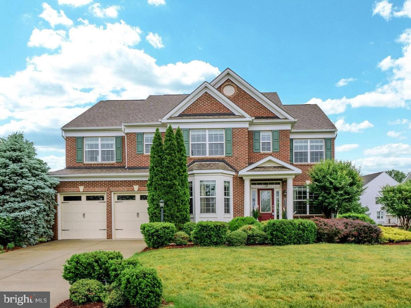 42134 Autumn Rain Circle