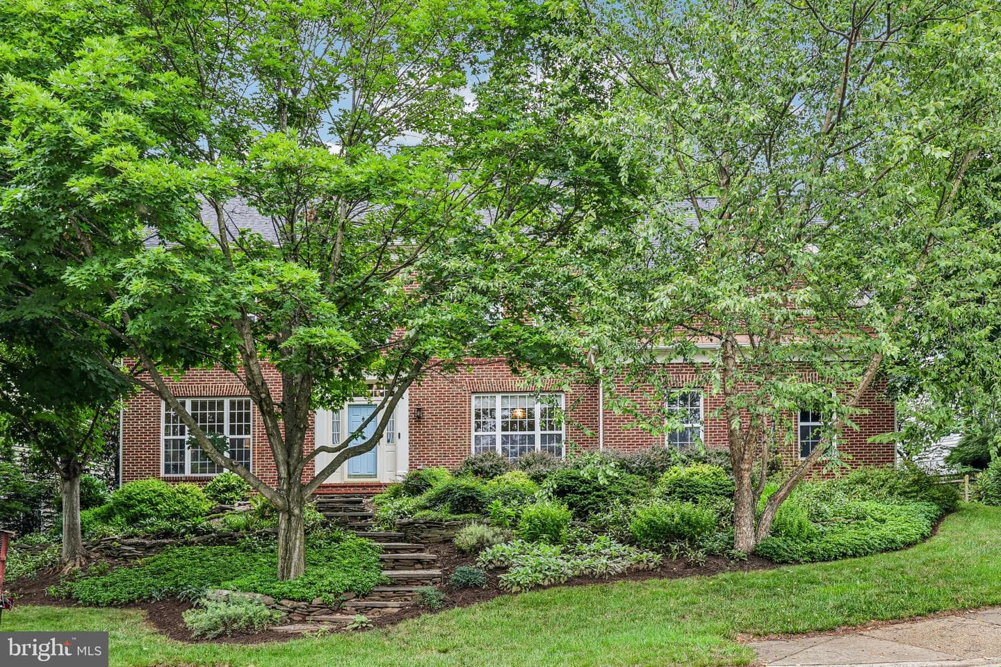47404 Middle Bluff Place, Sterling
