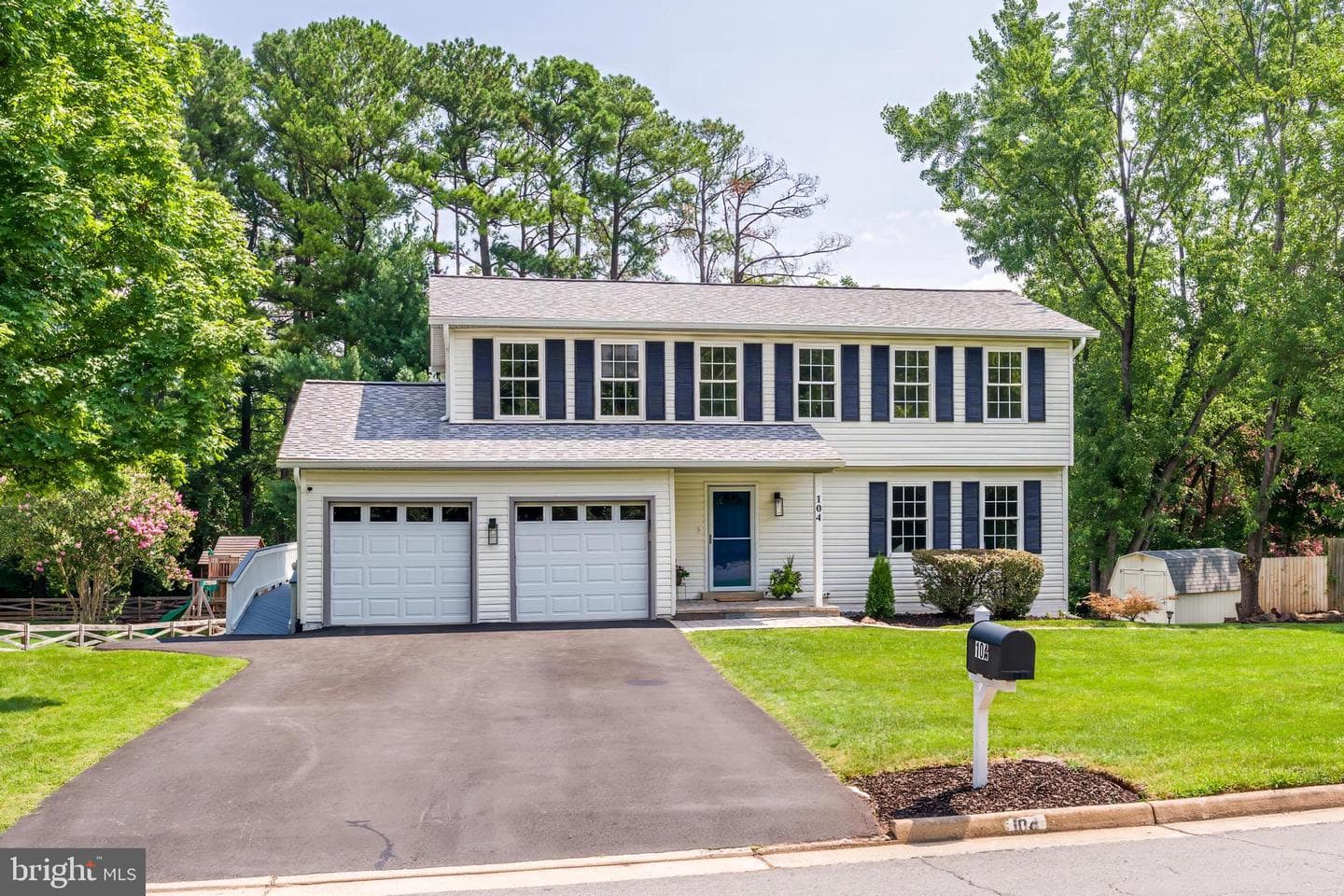 104 Magnolia Road, Sterling