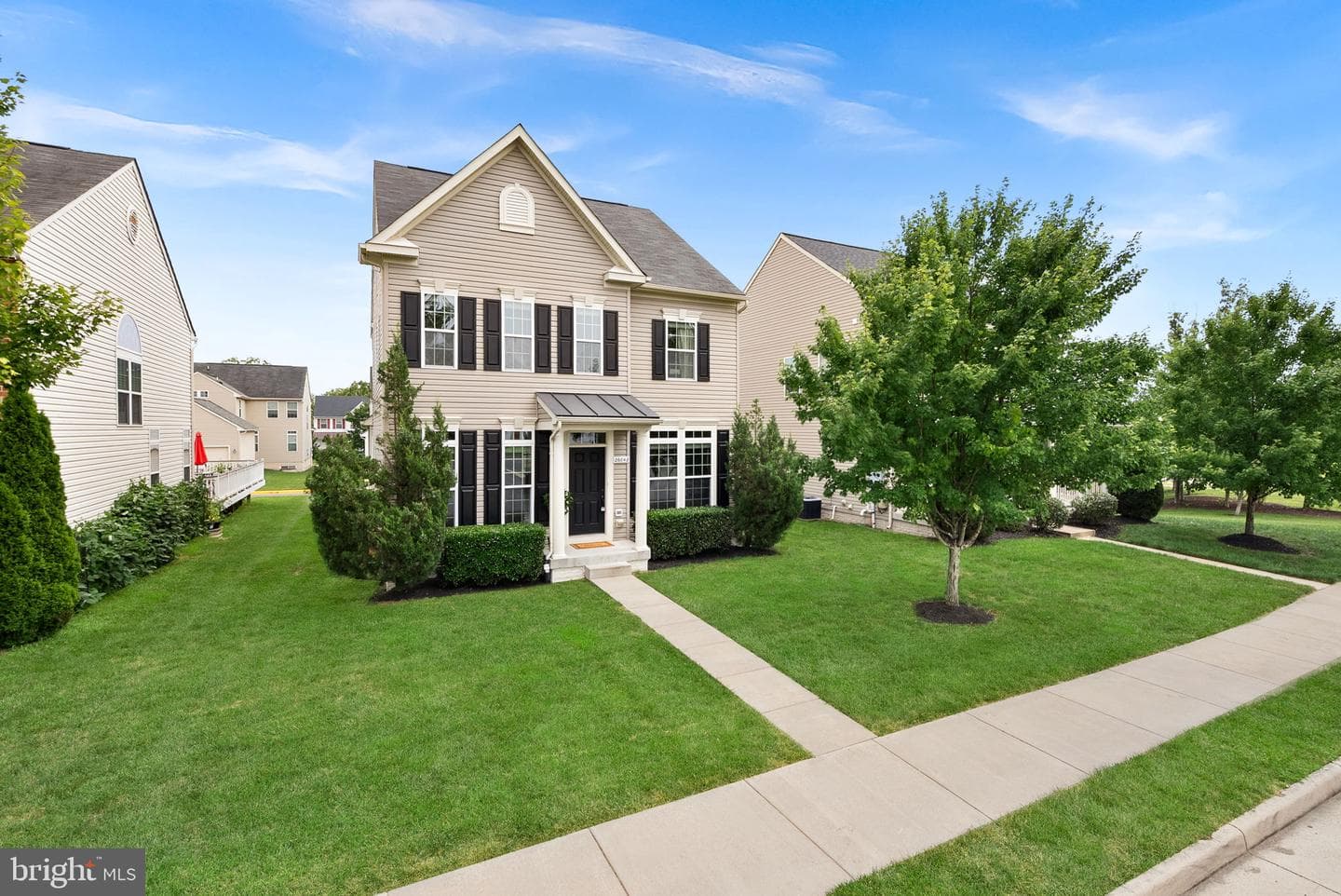 26042 First Frost Way, Chantilly